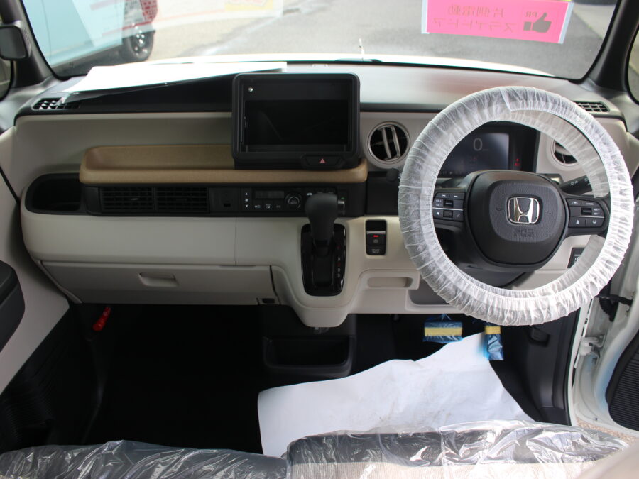 NBOX　ベースグレード