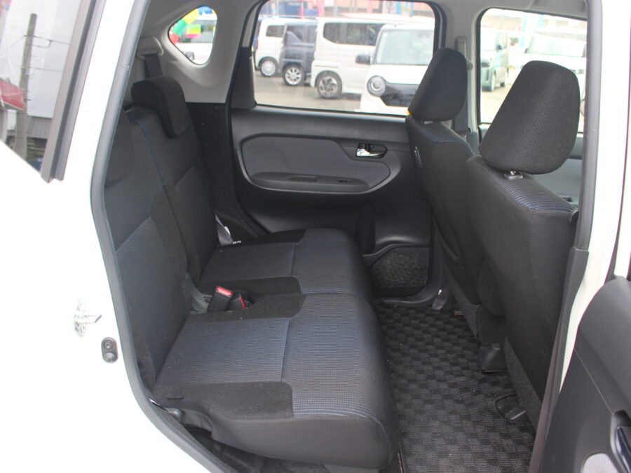 ムーヴカスタム　X