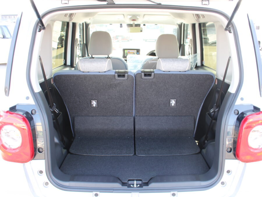 ムーヴキャンバス　ストライプスG　ナビ付き