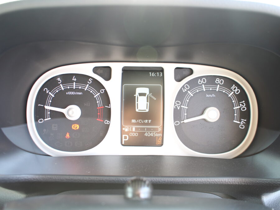 ムーヴキャンバス　ストライプスG　ナビ付き