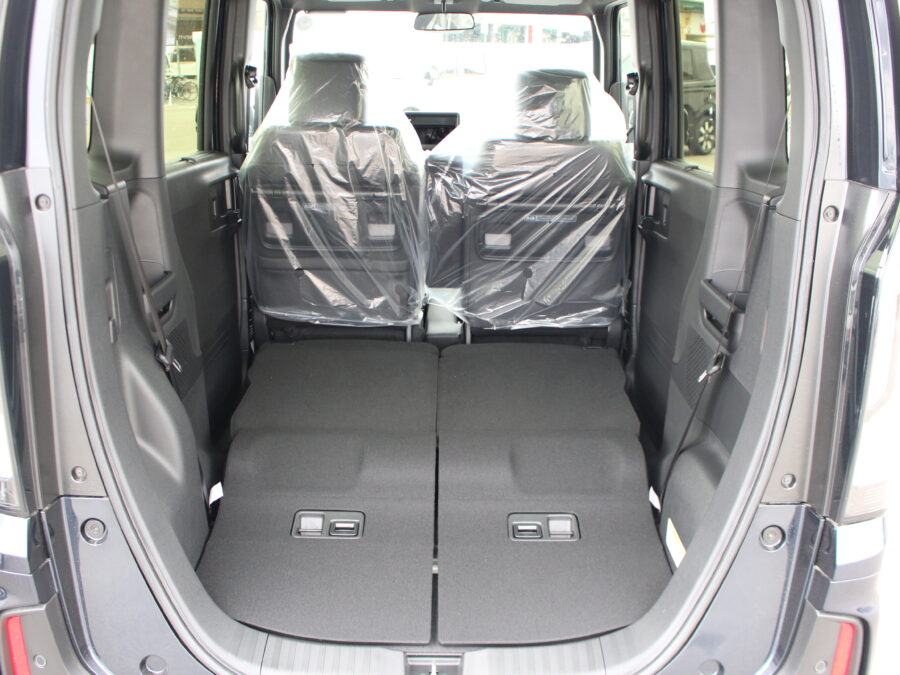 NBOXカスタム　ターボ