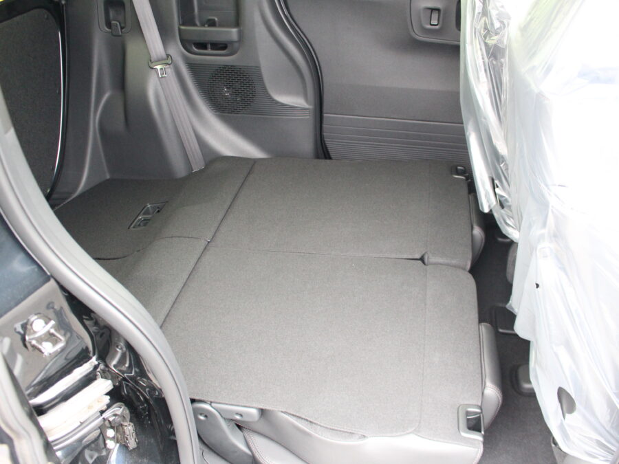 NBOXカスタム　ターボ