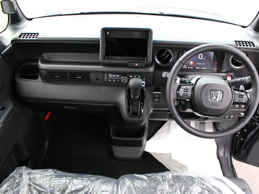 NBOXカスタム　ターボ