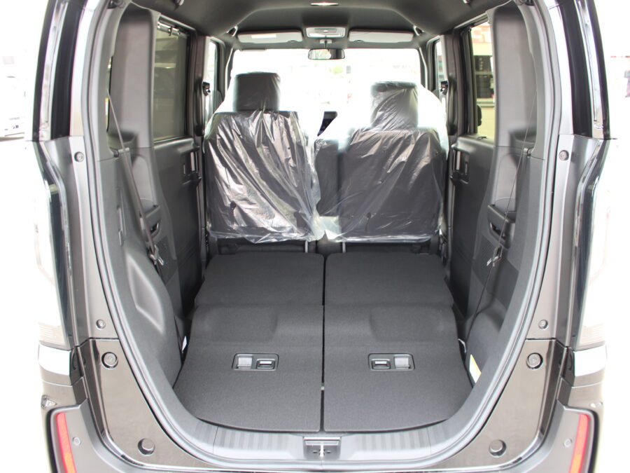 NBOX カスタム　ベースグレード