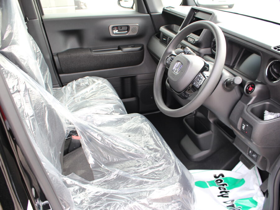 NBOX カスタム　ベースグレード