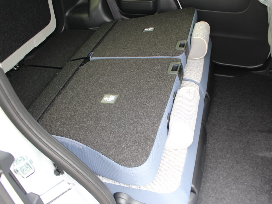 ムーヴキャンバス　ストライプスG