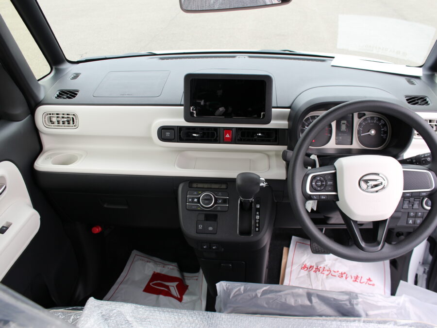 ムーヴキャンバス　ストライプスG