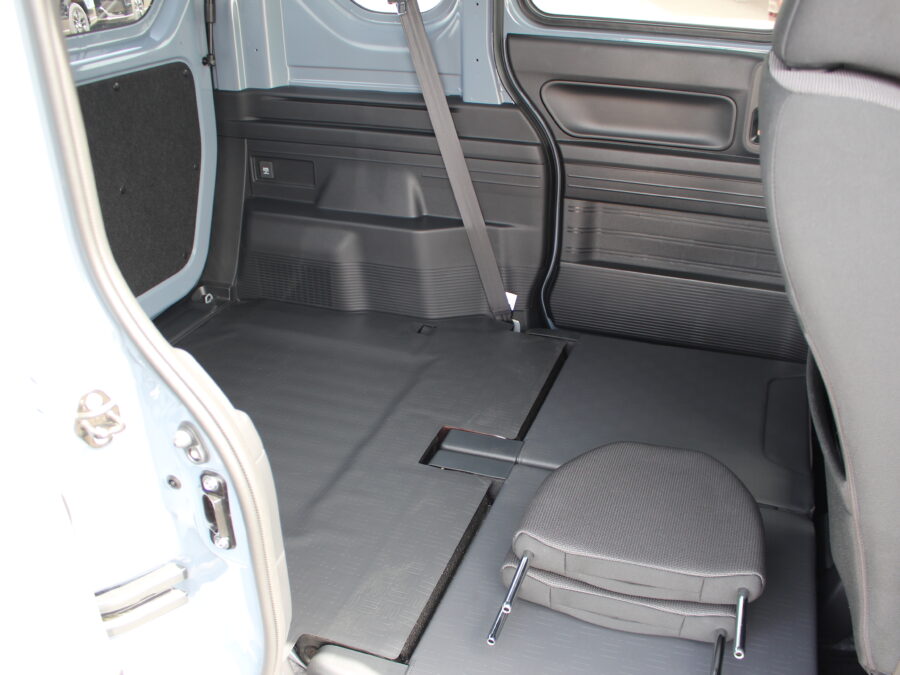 N-VAN ファンターボ