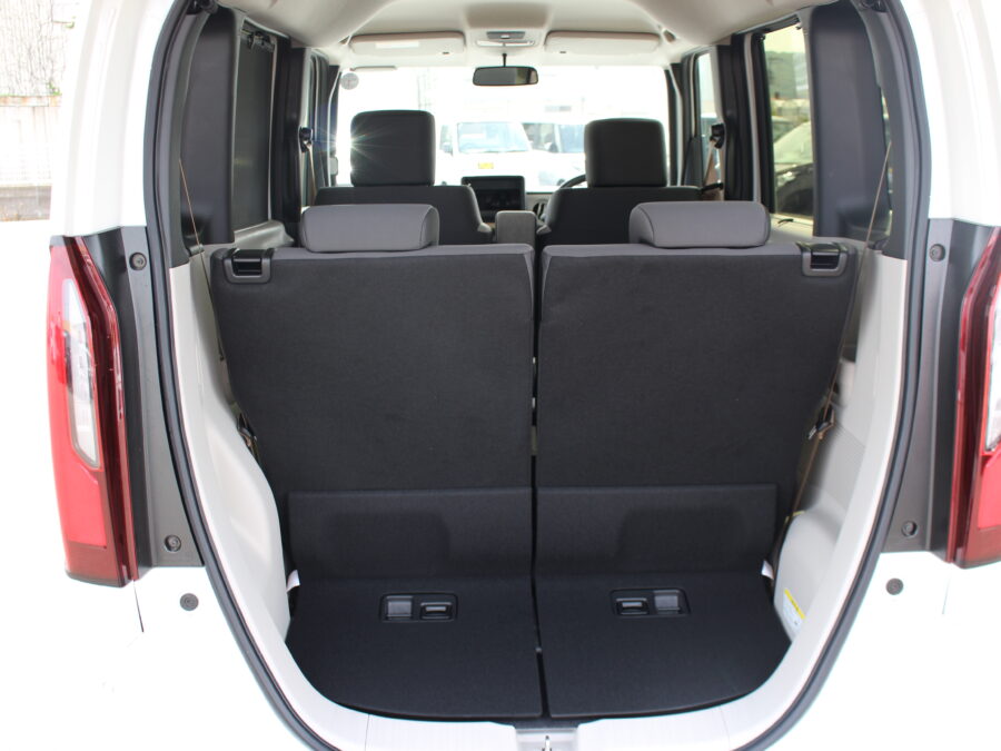 NBOX ベースグレード