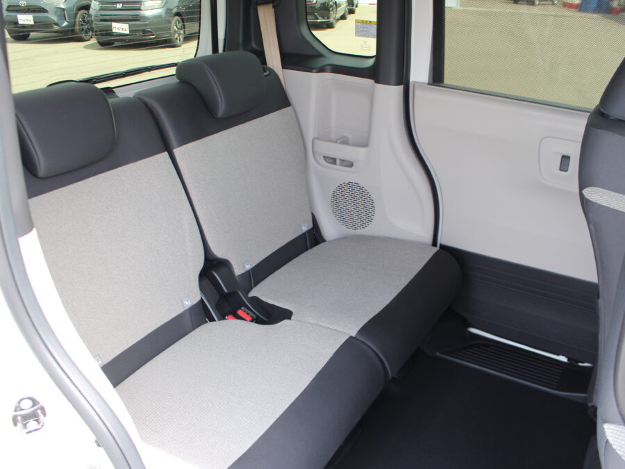 NBOX ベースグレード