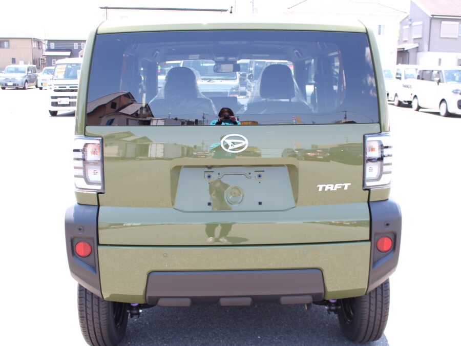 タフト　X