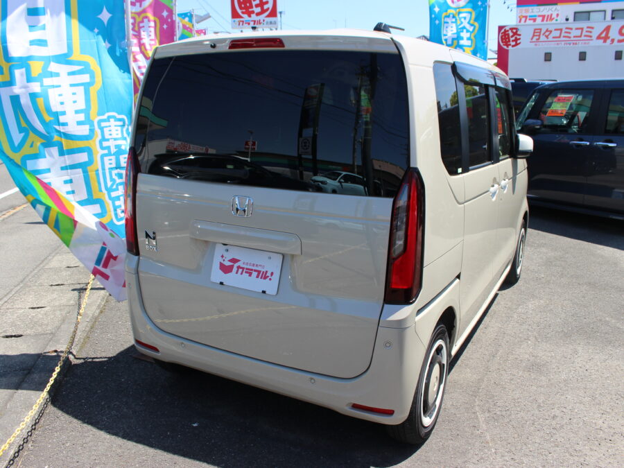 NBOX　ファッションスタイル