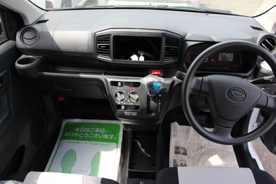 ミライース　L　SA3