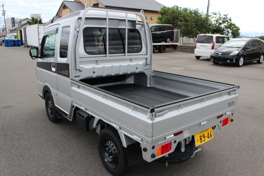 スーパーキャリィ　Ｘリミテッド　４ＡＴ