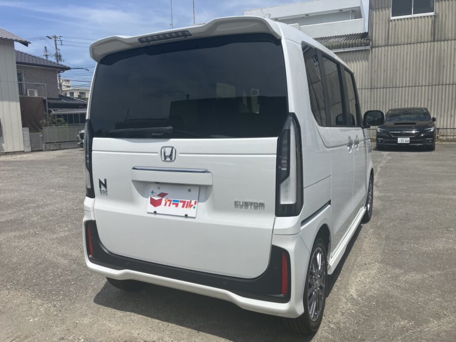 NーBOX　カスタムターボ