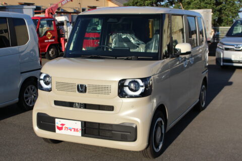 ＮＢＯＸ　ファッションスタイル純正ナビ付