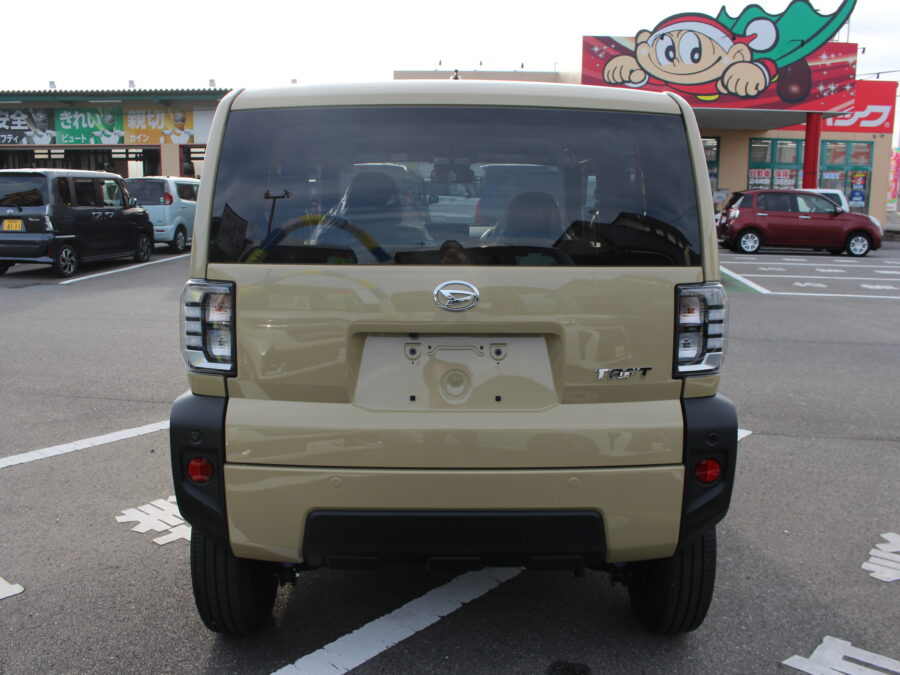 タフト　X
